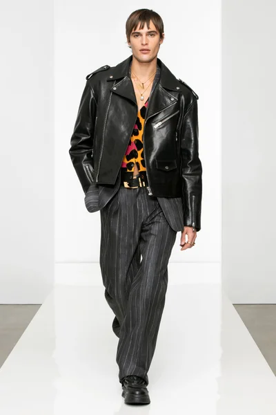 Look 2